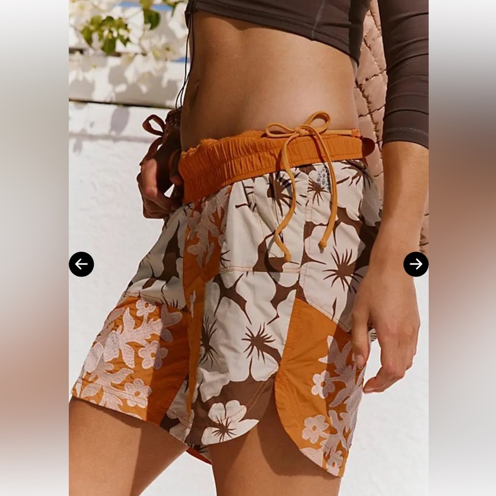 FP Movement Prime Time Shorts - Vintage Tropical Print RT $98 NWOT - Picture 3 of 6